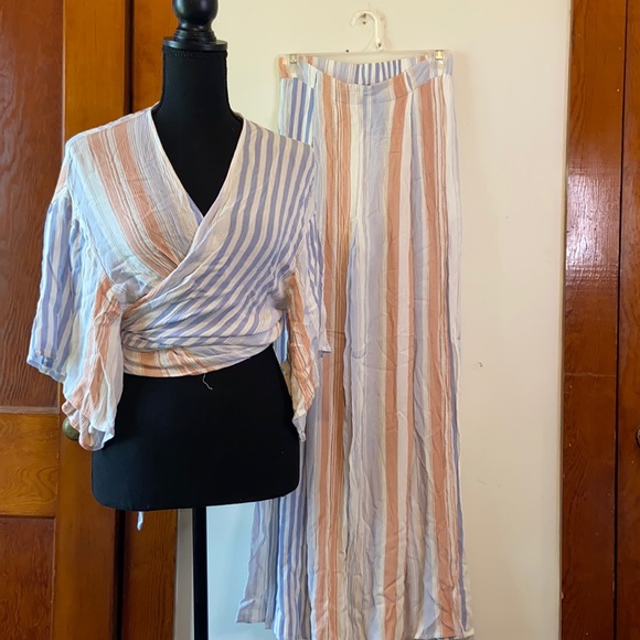 Matching set - Picture 1 of 6